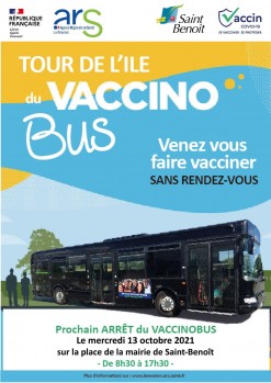 Arrêt du Vaccinobus à Saint-Benoît 
