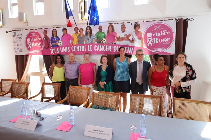 Octobre rose : c'est parti pour 1 mois de mobilisation contre le cancer du sein !