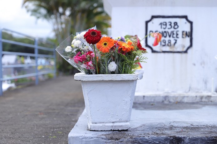 Fête de la Toussaint : utilisez du sable humide à la place de l'eau dans vos vases